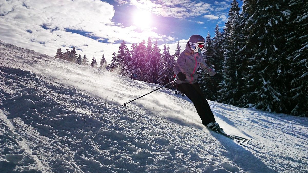 Vlekaři i lyžaři si počkají, vláda o nich bude rozhodovat v pondělí